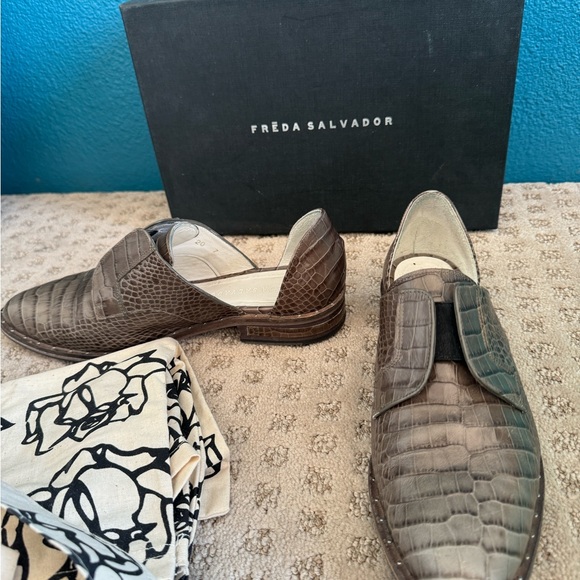 FREDA SALVADOR WEAR D'ORSAY LACELESS OXFORD CORIANDER EMBOSSED CROC SIZE 7M EUC - Picture 2 of 12
